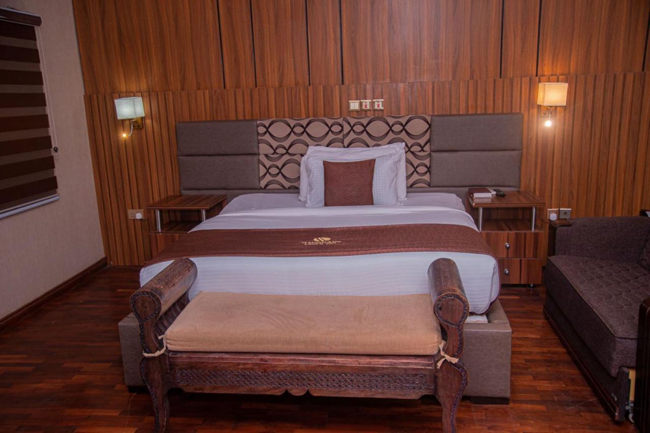 Mahogany Hotel And Suites إبادان المظهر الخارجي الصورة