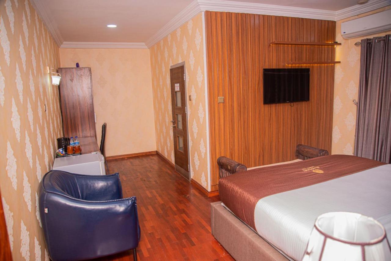 Mahogany Hotel And Suites إبادان المظهر الخارجي الصورة